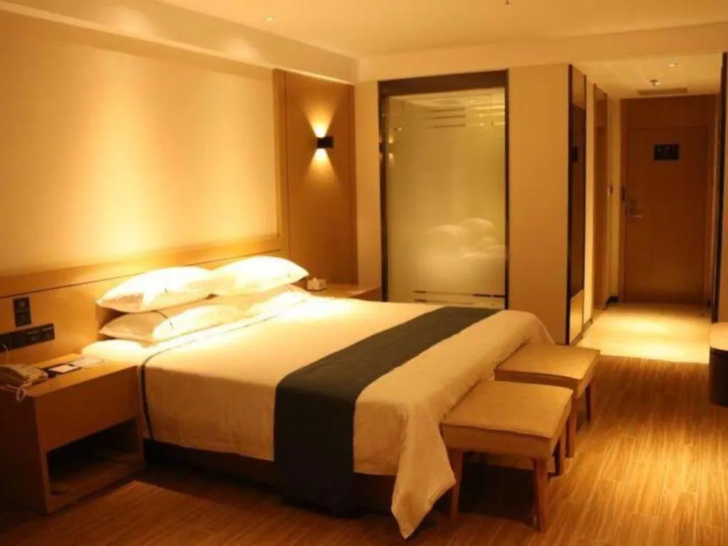 Bed in City Comfort Inn Zhanjiang Xuwen Port Wharf Passenger Station