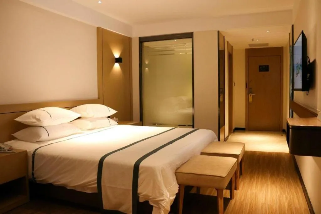 Bed in City Comfort Inn Zhanjiang Xuwen Port Wharf Passenger Station