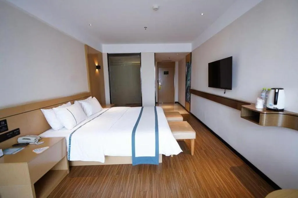 Bed in City Comfort Inn Zhanjiang Xuwen Port Wharf Passenger Station