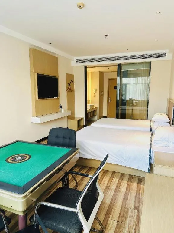 Bed in City Comfort Inn Tianmen Xincheng Walmart