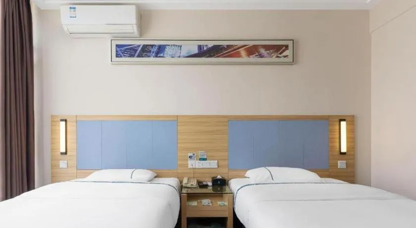 Bed in City Comfort Inn Tianmen Xincheng Walmart