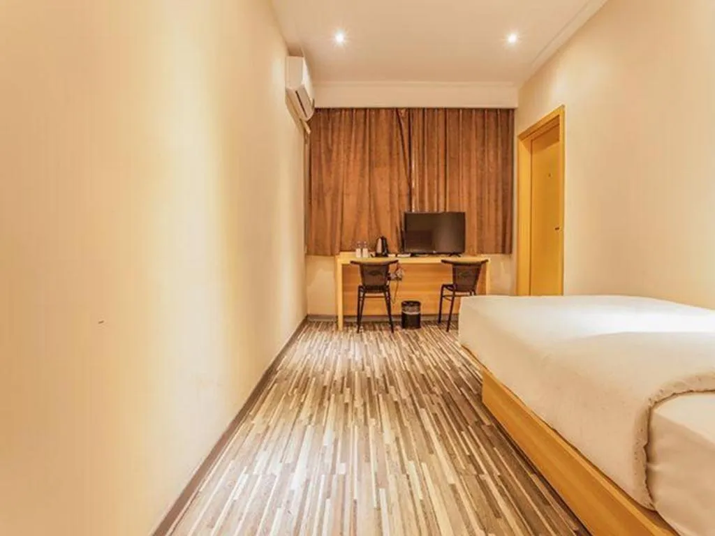 Bed in City Comfort Inn Liuzhou The Mixc Xijiang Road