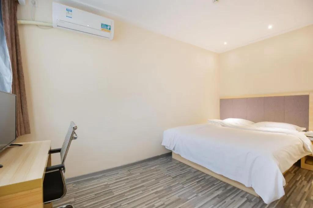 Bed in City Comfort Inn Liuzhou The Mixc Xijiang Road