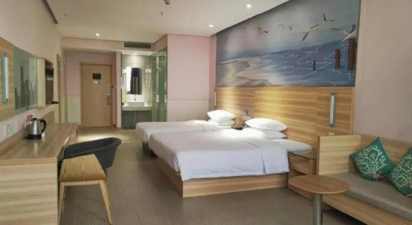 Bed in City Comfort Inn Jingzhou Railway Station Fantawild