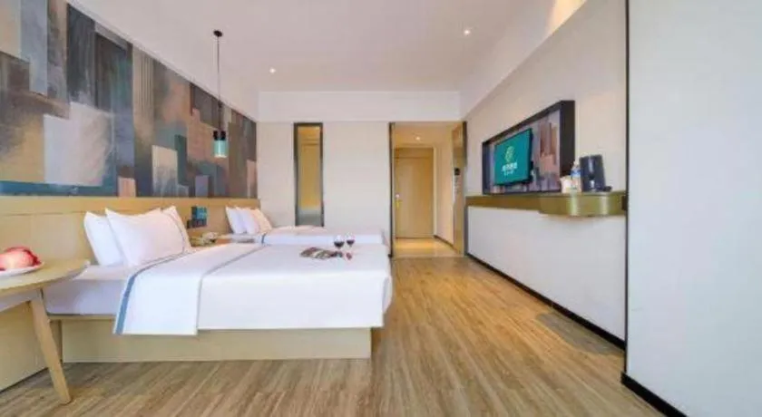 Bed in City Comfort Inn Chongqing Huangguan Dafuti