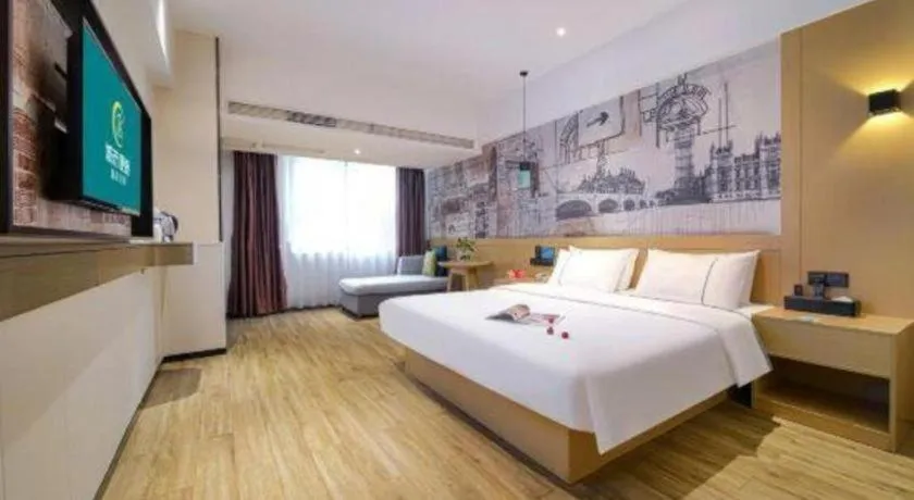 Bed in City Comfort Inn Chongqing Huangguan Dafuti