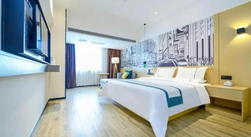 Bed in City Comfort Inn Chongqing Huangguan Dafuti