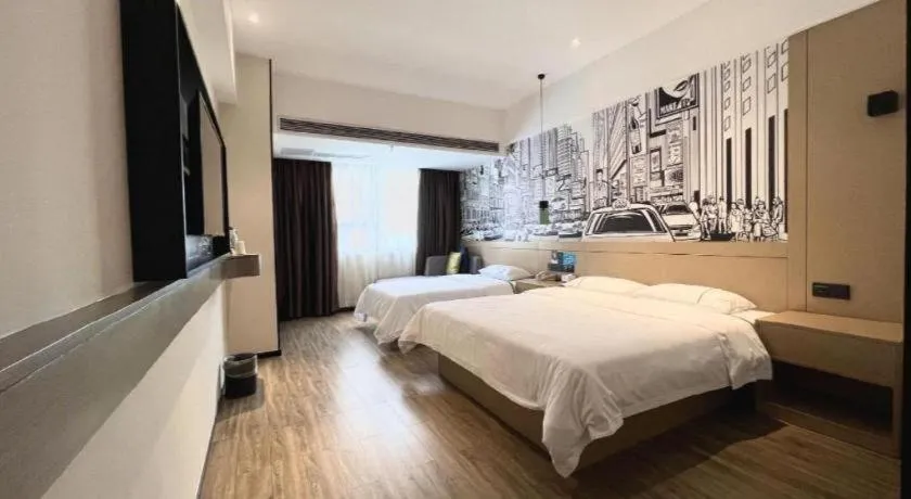 Bed in City Comfort Inn Chongqing Huangguan Dafuti