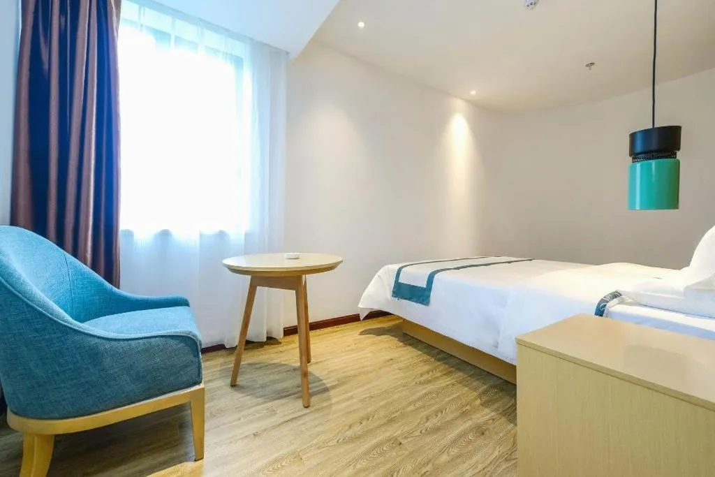 Bed in City Comfort Inn Chongqing Huangguan Dafuti