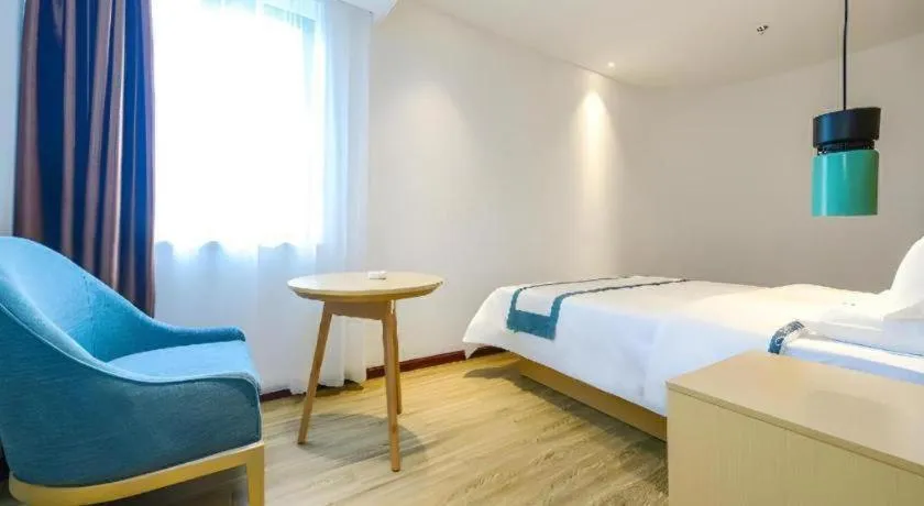 Bed in City Comfort Inn Chongqing Huangguan Dafuti