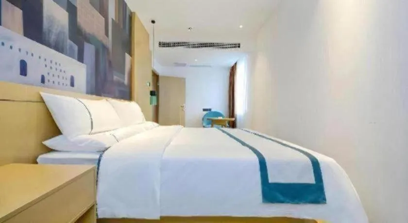 Bed in City Comfort Inn Chongqing Huangguan Dafuti