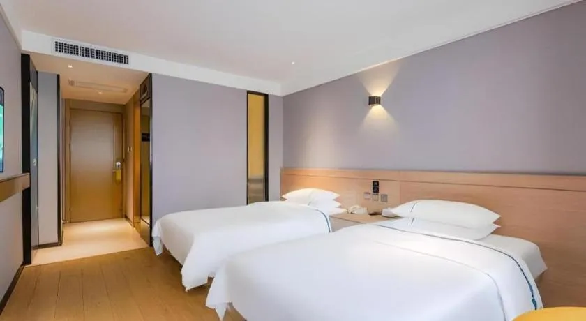 Bed in City Comfort Inn Shantou Huashan Road the MixC