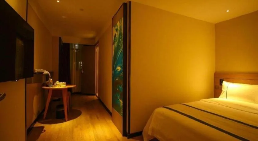 Bed in City Comfort Inn Shantou Huashan Road the MixC