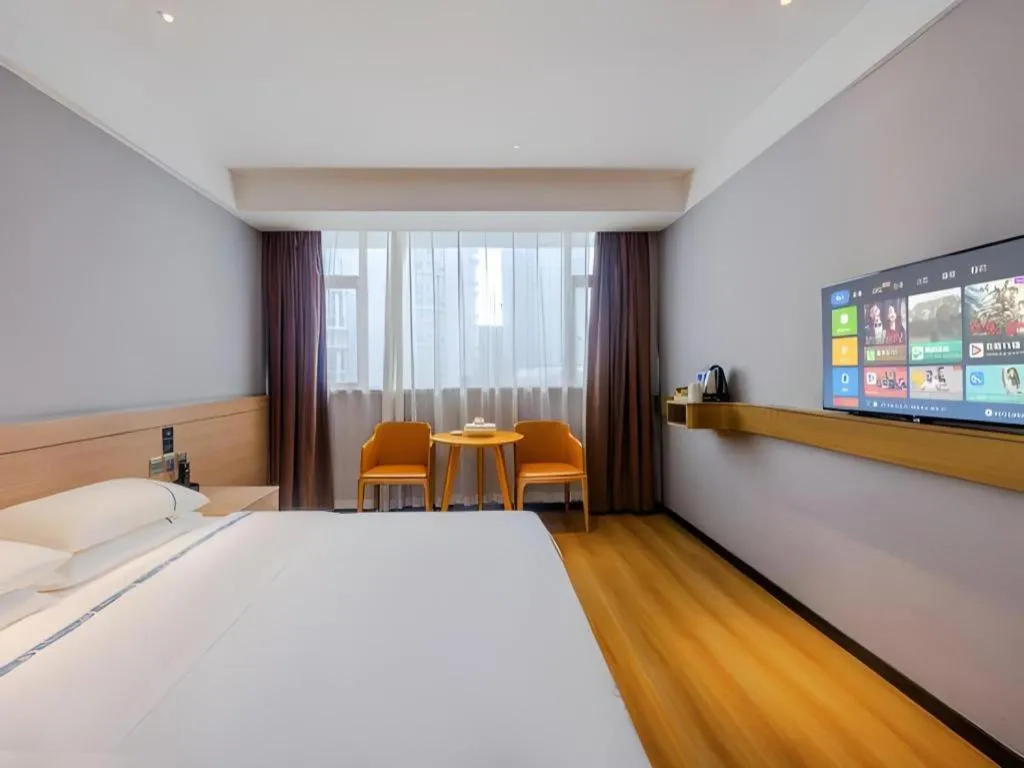 Bed in City Comfort Inn Shantou Huashan Road the MixC