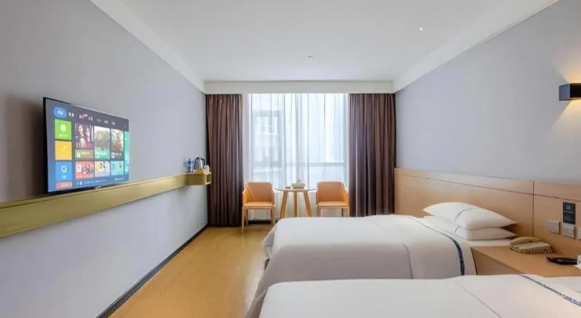 Bed in City Comfort Inn Shantou Huashan Road the MixC