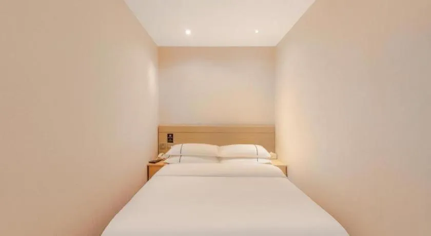 Bed in City Comfort Inn Shantou Huashan Road the MixC