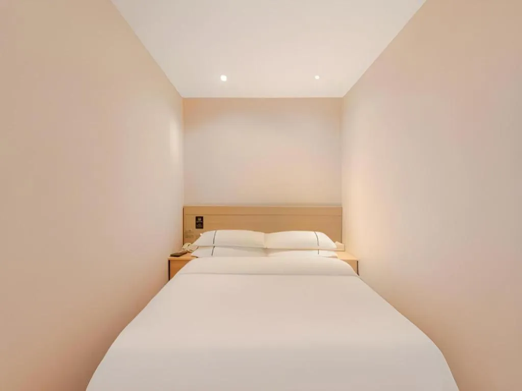 Bed in City Comfort Inn Shantou Huashan Road the MixC