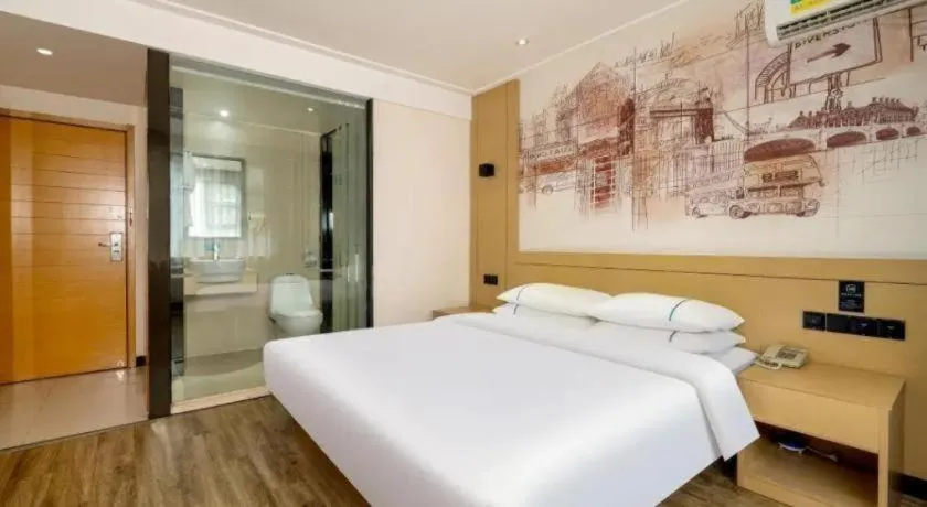 Bed in City Comfort Inn Liuzhou Sanjiang Gulou Bird's Nest