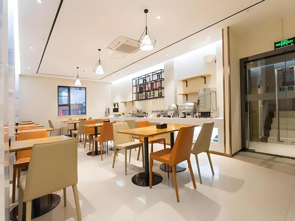 City Comfort Inn Liuzhou Sanjiang Gulou Bird's Nest