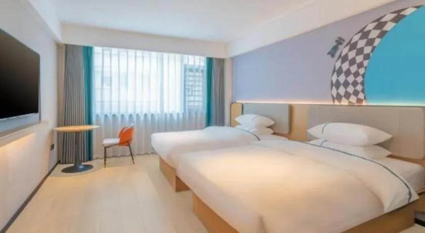 Bed in City Comfort Inn Guilin Qixing Park Guangxi Normal University