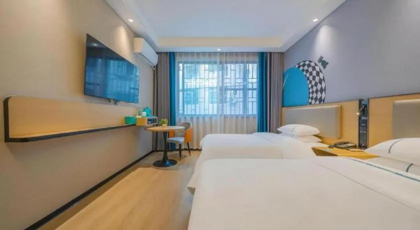 Bed in City Comfort Inn Guilin Qixing Park Guangxi Normal University