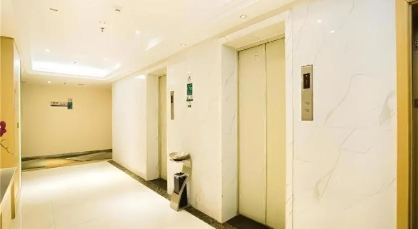 Bed in City Comfort Inn Xinyu Laodong Bei Road