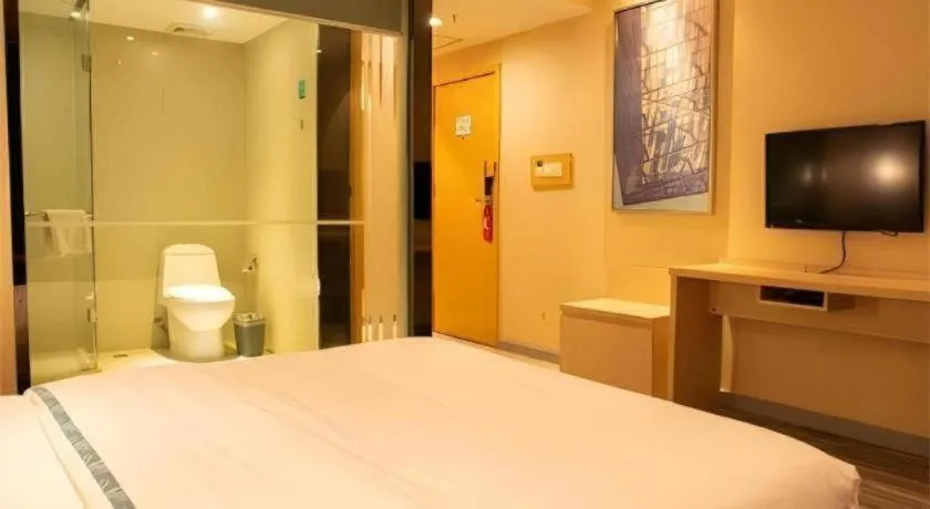 Bed in City Comfort Inn Xiantao Avenue Wangzhou Bridge Wushang