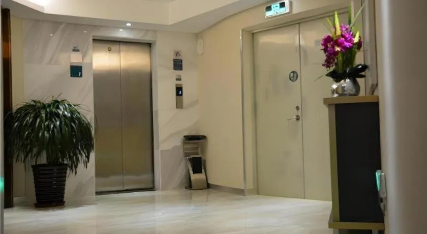 City Comfort Inn zhongshan Lihe Square Walmart