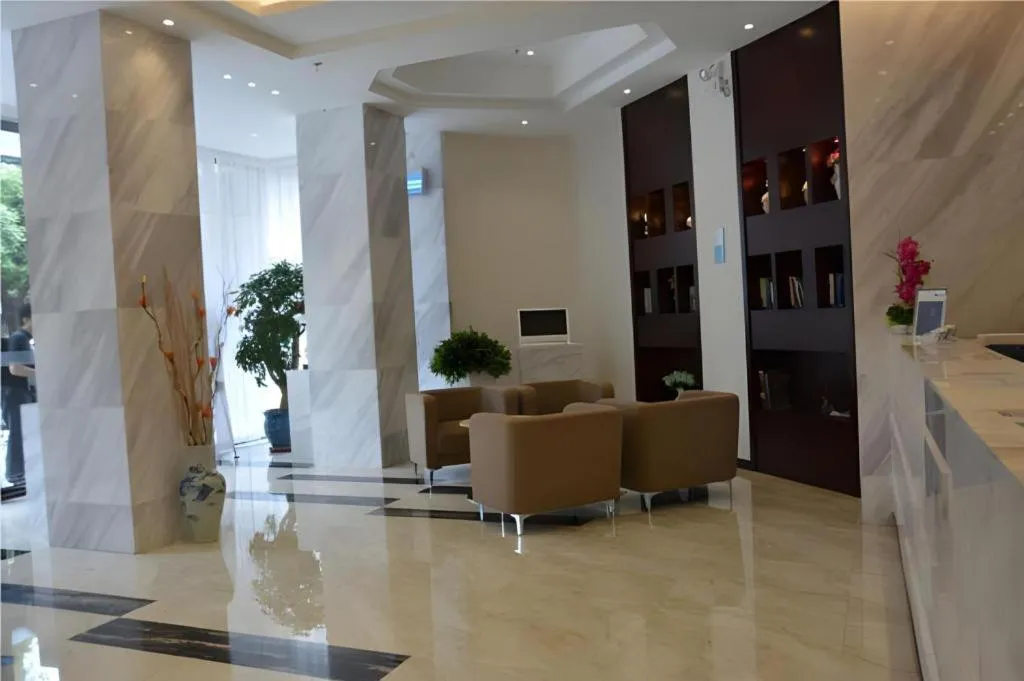 City Comfort Inn zhongshan Lihe Square Walmart