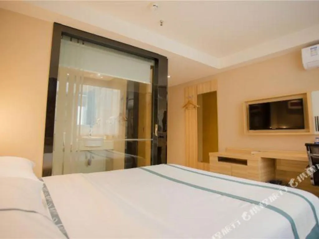 Bed in City Comfort Inn Nanchang Bayi Square Dinggong Road