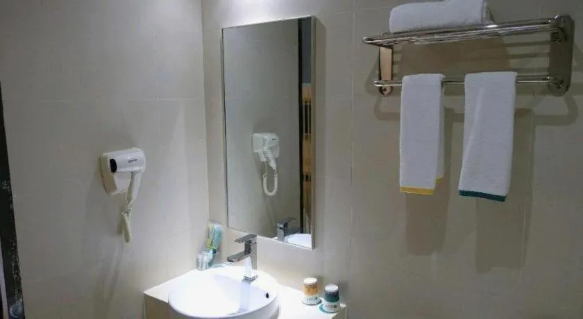 City Comfort Inn Huizhou Huiyang High-speed Railway Station