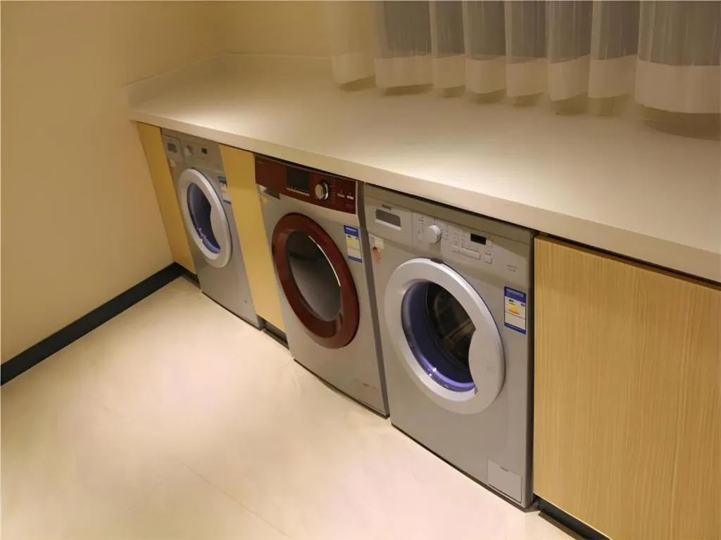 City Comfort Inn Guigang Pingnan Bus Station Jiangbin Park