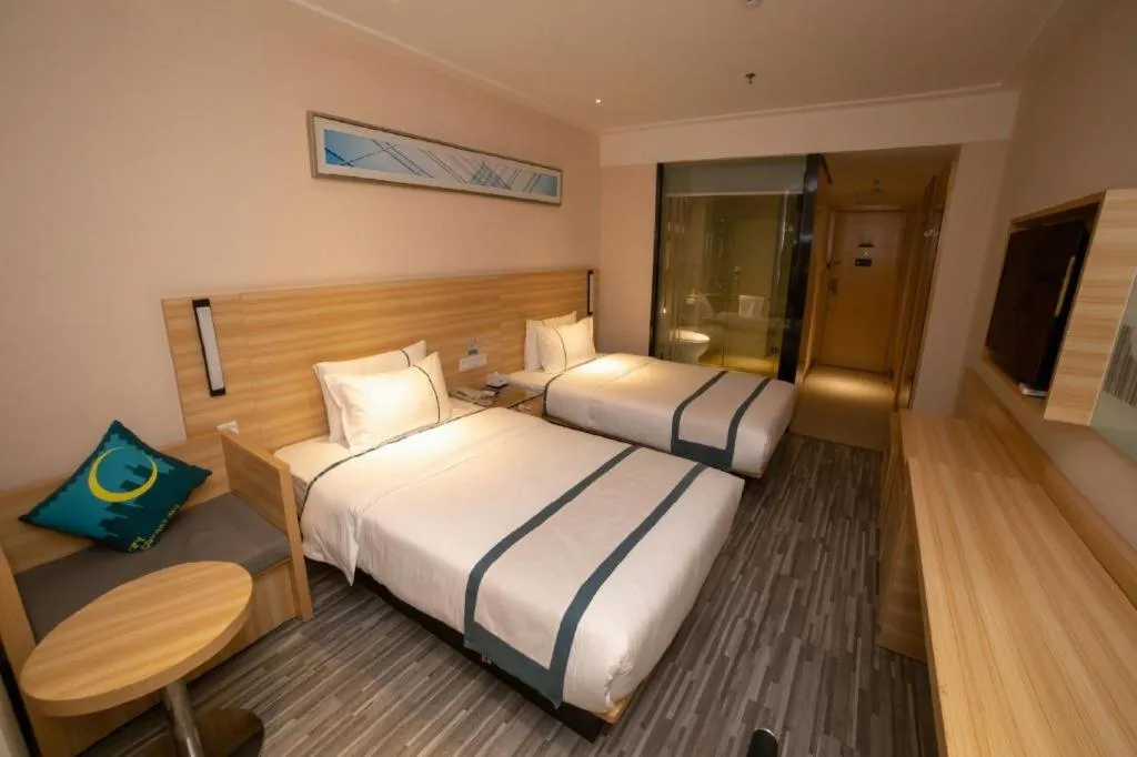 Bed in City Comfort Inn Guigang Pingnan Bus Station Jiangbin Park