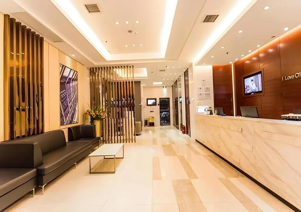 City Comfort Inn Guigang Pingnan Bus Station Jiangbin Park