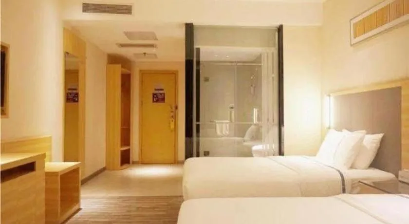 Bed in City Comfort Inn Zhanjiang Middle Renmin Avenue Dingsheng Square