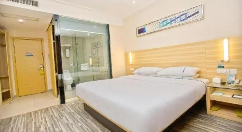 Bed in City Comfort Inn Zhanjiang Middle Renmin Avenue Dingsheng Square