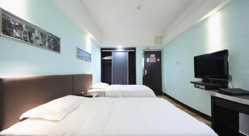 Bed in City Comfort Inn Nanning Shuangyong Road Guangxi Medical University