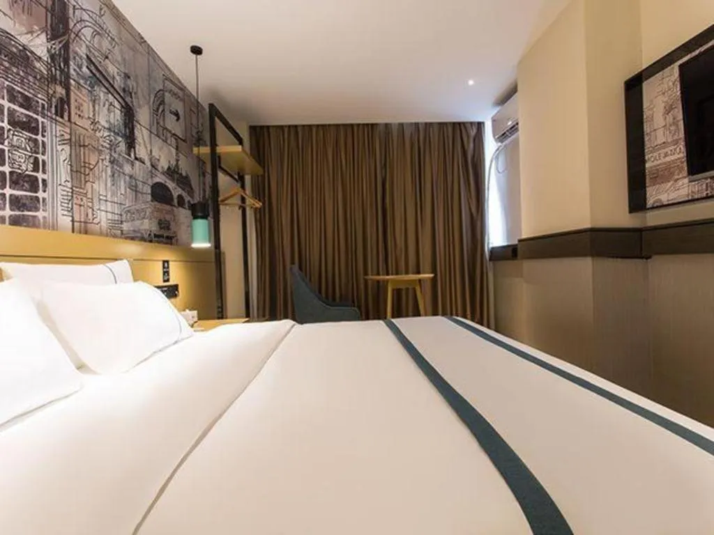 Bed in City Comfort Inn Nanning Shuangyong Road Guangxi Medical University