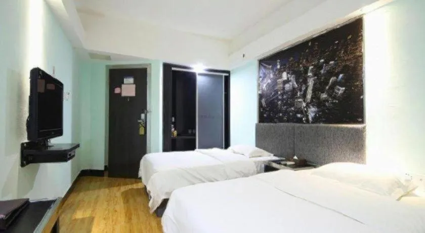 Bed in City Comfort Inn Nanning Shuangyong Road Guangxi Medical University