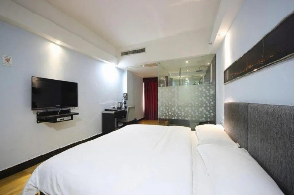 Bed in City Comfort Inn Nanning Shuangyong Road Guangxi Medical University