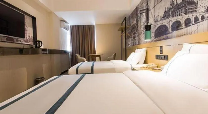 Bed in City Comfort Inn Nanning Shuangyong Road Guangxi Medical University