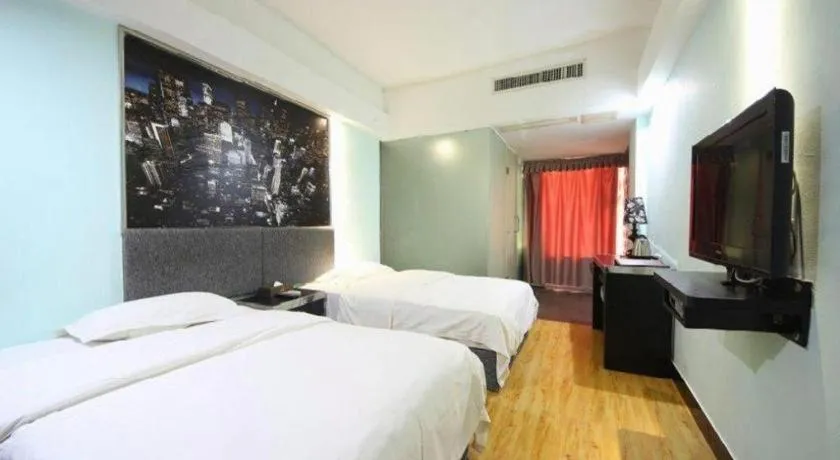 Bed in City Comfort Inn Nanning Shuangyong Road Guangxi Medical University