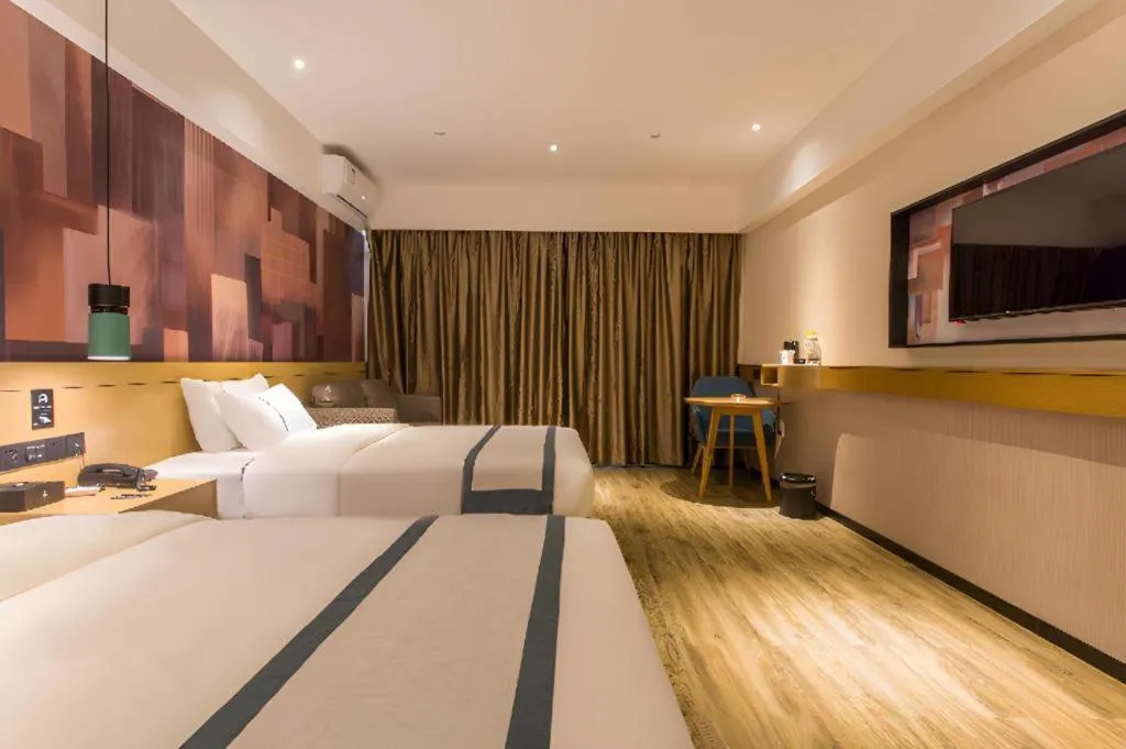 Bed in City Comfort Inn Nanning Kede Zoo Qingchuan Metro Station