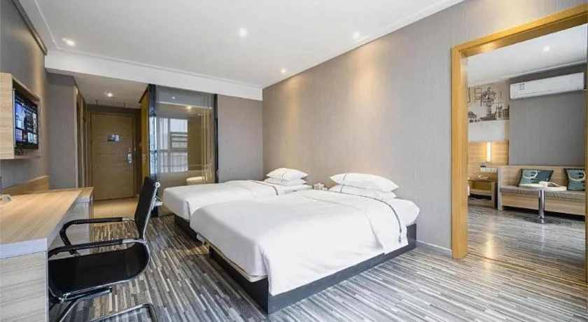 Bed in City Comfort Inn Lichuan Railway Station Tenglong Cave