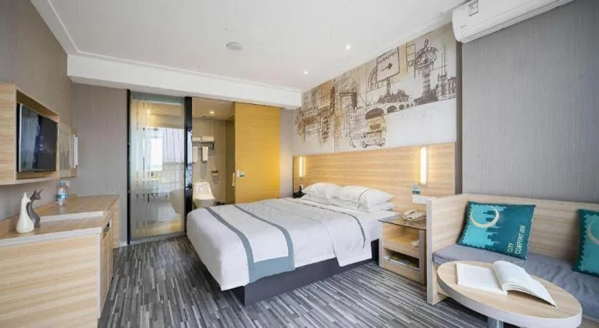 Bed in City Comfort Inn Lichuan Railway Station Tenglong Cave