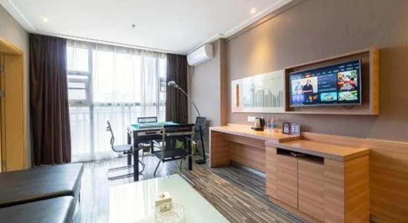 City Comfort Inn Lichuan Railway Station Tenglong Cave