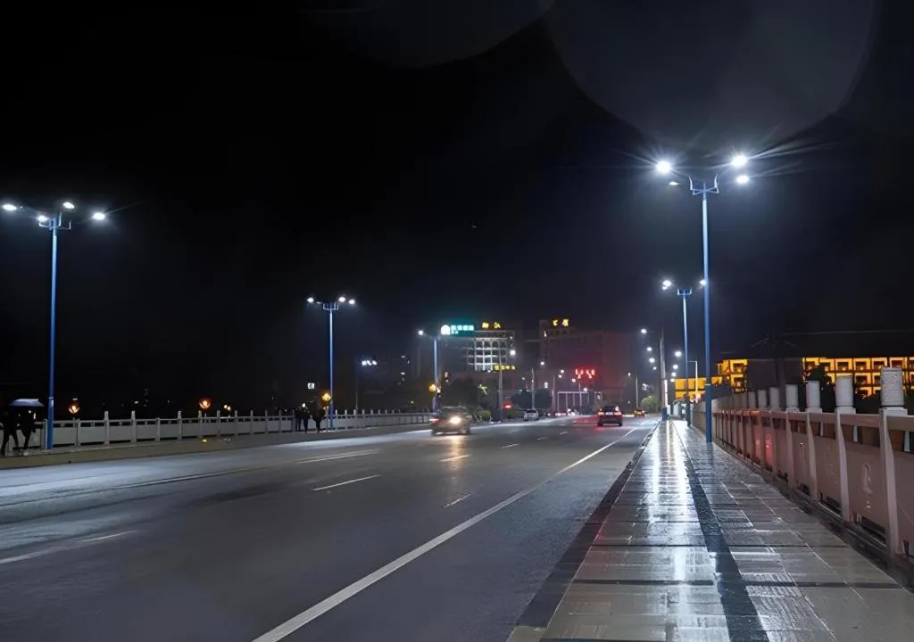 City Comfort Inn Lichuan Railway Station Tenglong Cave