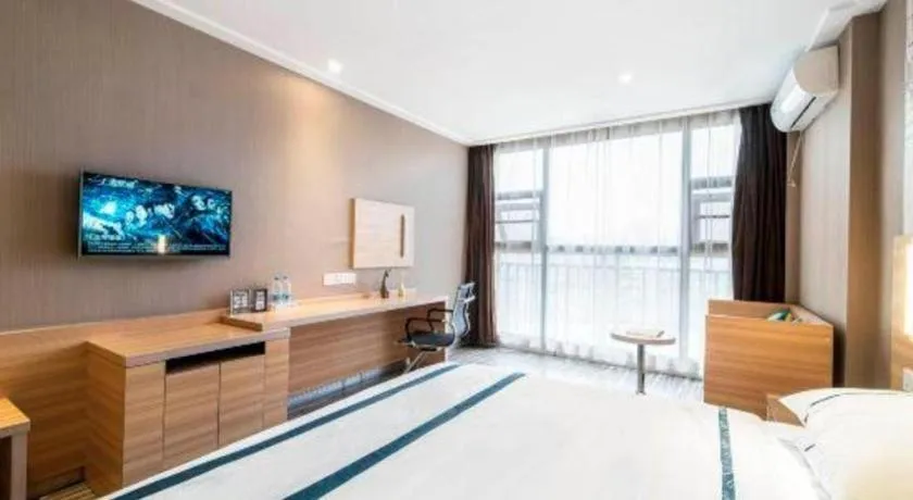 Bed in City Comfort Inn Lichuan Railway Station Tenglong Cave