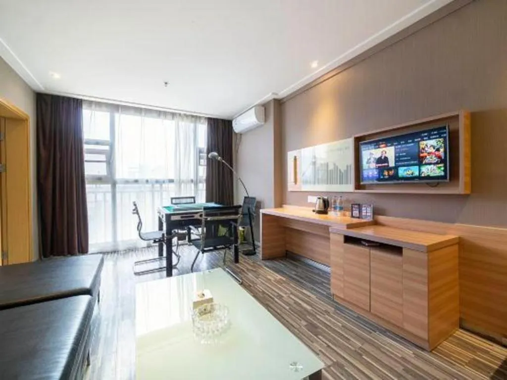 City Comfort Inn Lichuan Railway Station Tenglong Cave