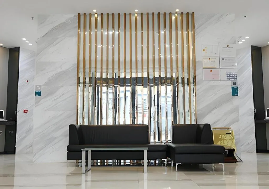 City Comfort Inn Lichuan Railway Station Tenglong Cave